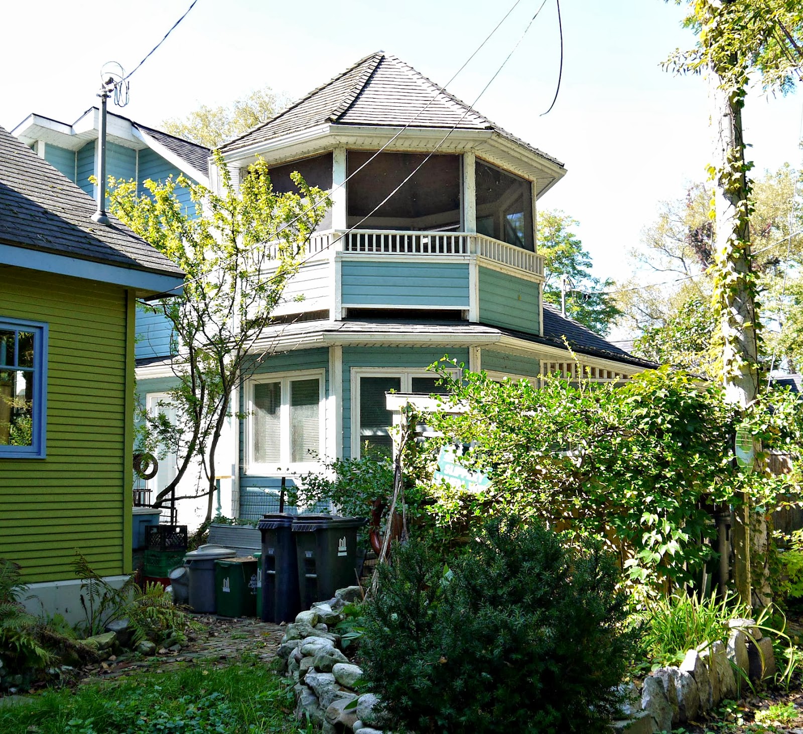 Sense and Simplicity Visiting Toronto Island