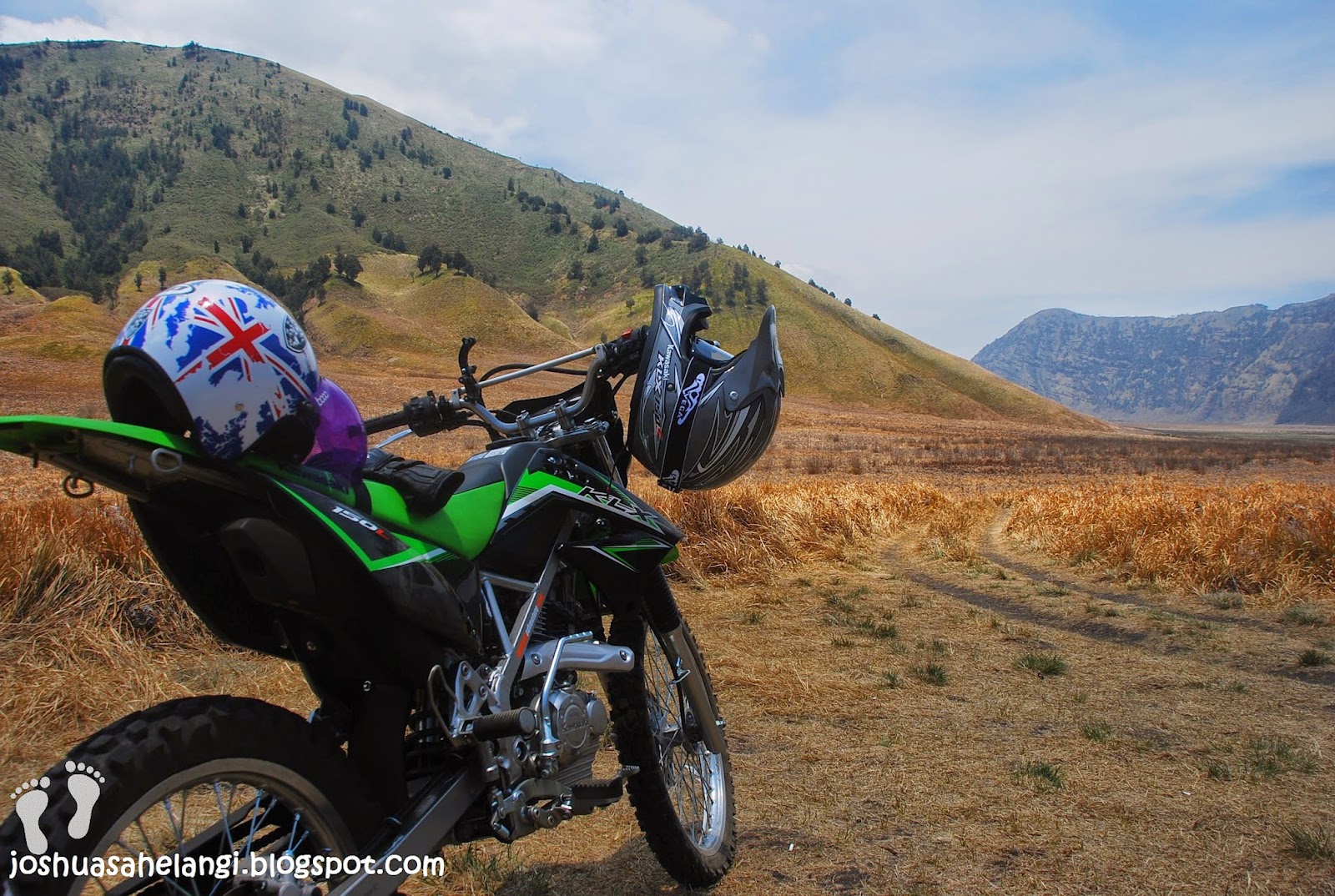 Never Stop Exploring: Sensasi Bermotor Trail di Bromo