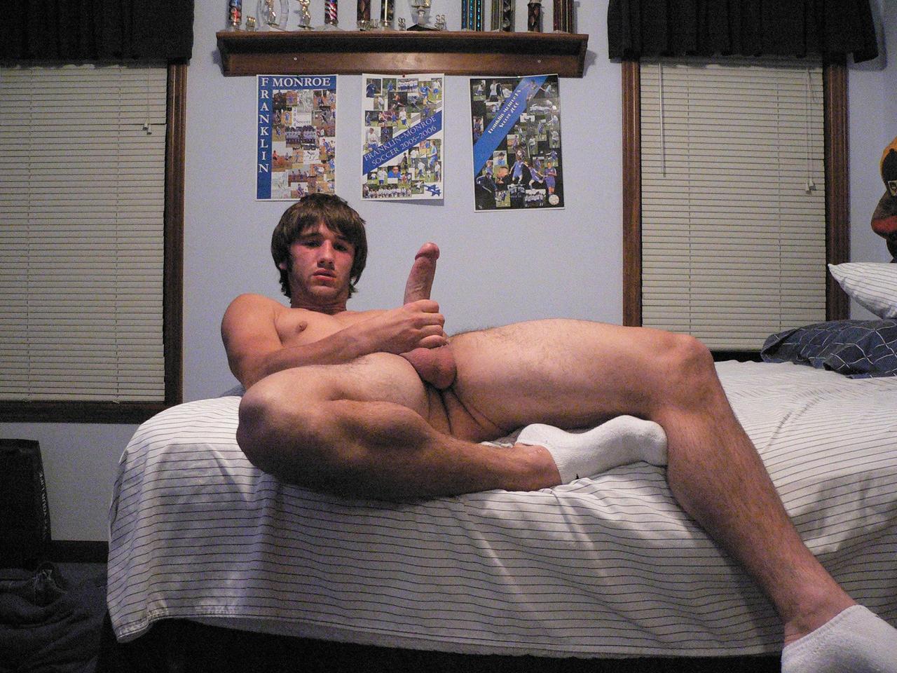 Hairy men naked socks - Porn Pics & Movies