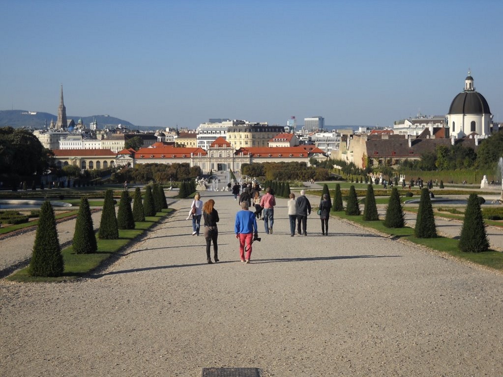Page 2 Wien Xiii High Resolution Stock Photography And Images