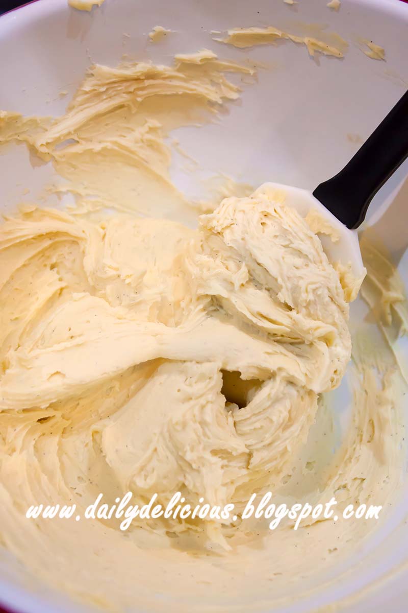 Basic Bundt Cake Basic Bundt Cake