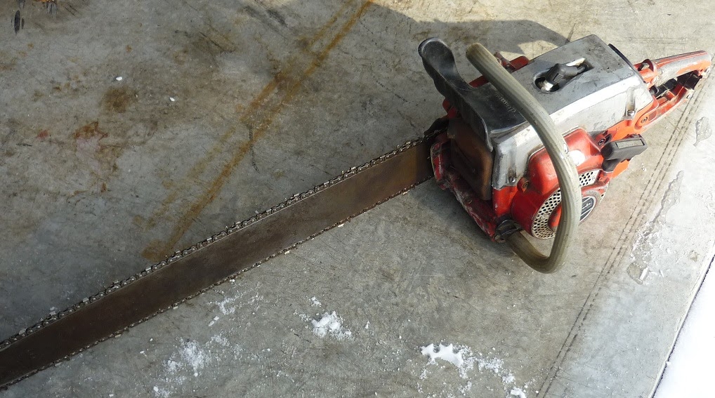 VINTAGE CHAINSAW COLLECTION JONSERED 621.