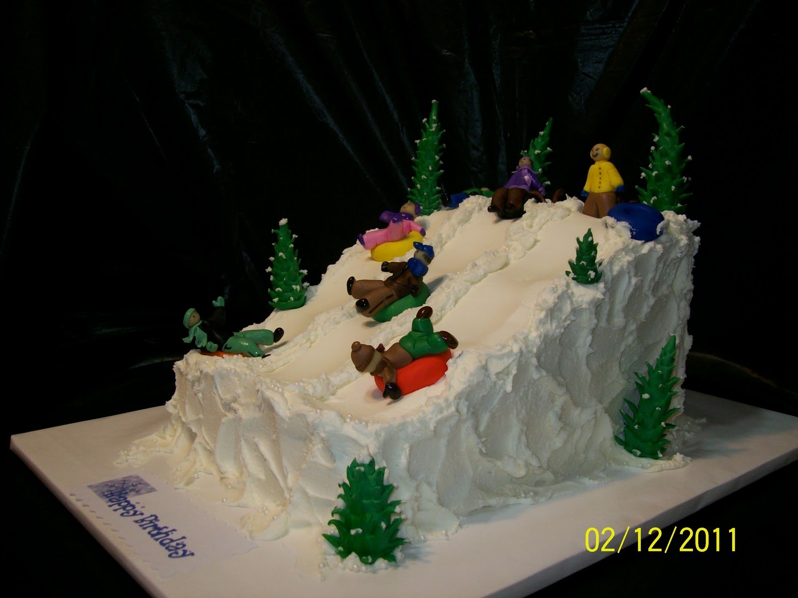 Snow+Tubing+Cake+012.jpg