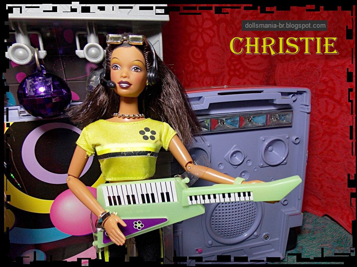 Dolls: Barbie Beyond Pink - Barbie & Christie & Teresa