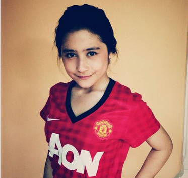 Foto Prilly Latuconsina Foto Prilly Latuconsina