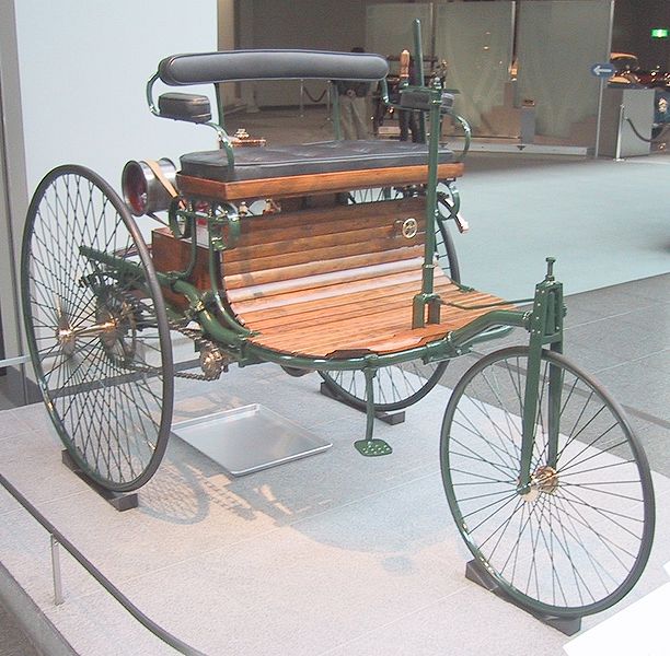 موقع أبو عمر معلومات اول سياره بنز 1885 معلومات عن اول سياره مخترع اول سياره