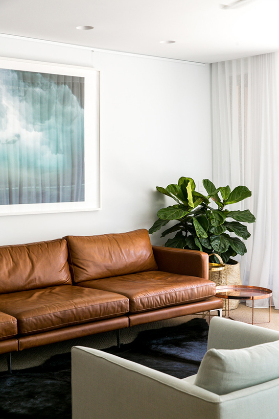 10 BEST: Tan leather sofas | My Paradissi