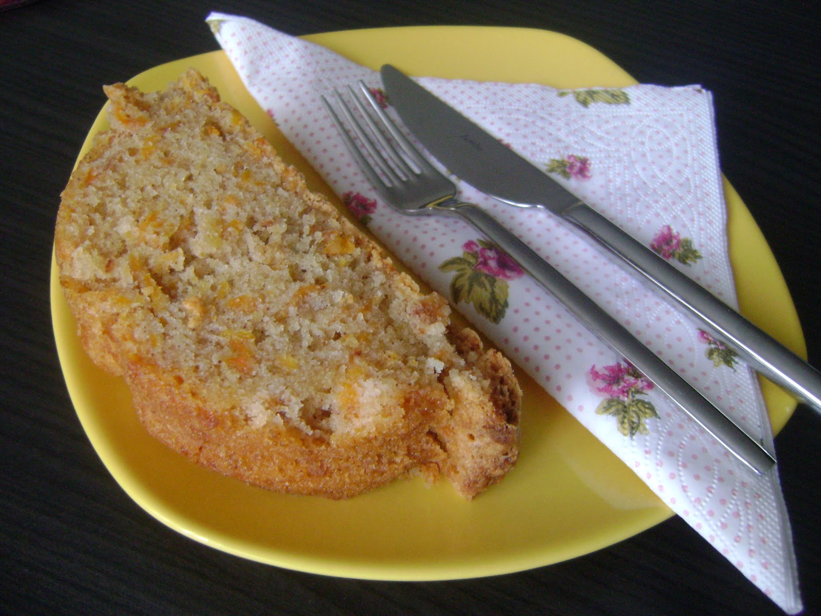 Hayatımı Seviyorum Havuçlu Portakallı Kek ve Havuçlu Portakallı Muffin