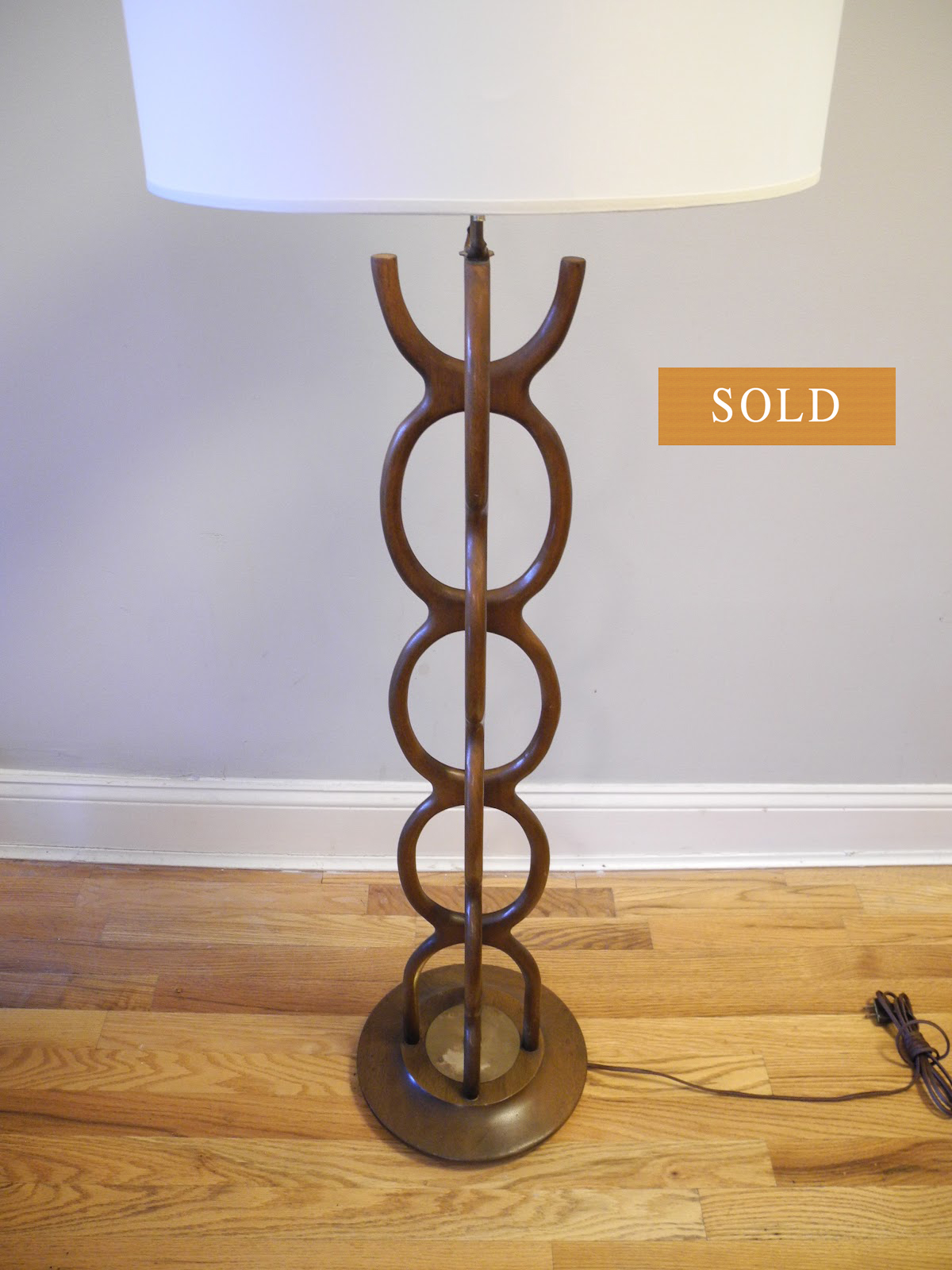 Danish Modern Dining Room Tables and Chairs Tags: 1950s , lamps , LIGHTING