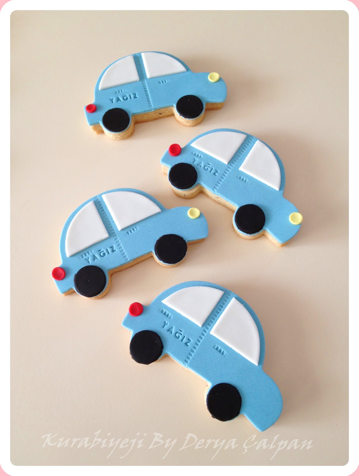 Kurabiyeji By Derya İnci Arabalı Kurabiye