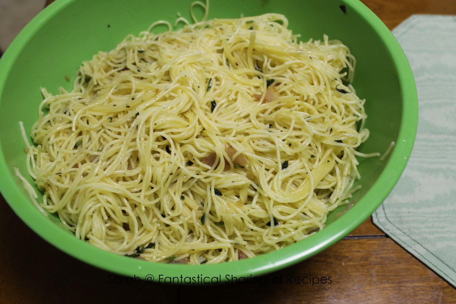 Fantastical Sharing of Recipes Basil & Garlic Butter Pasta