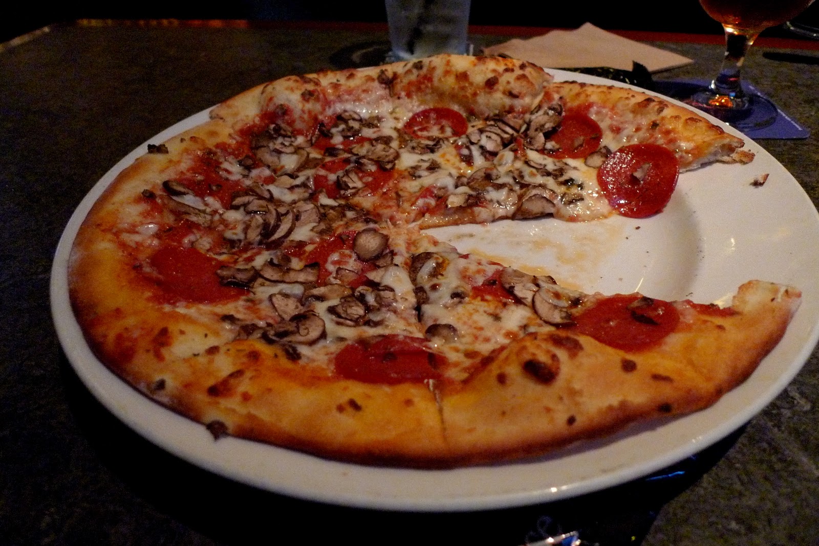 selfindulging in hawaii Yard House