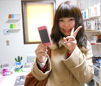 千葉のアイフォン修理店スマートガレージでピンクカスタムできます。