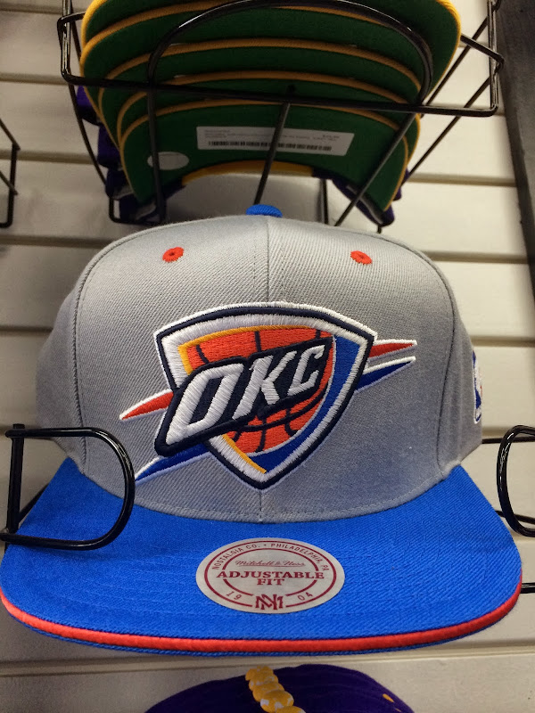 okc : oklahamo : city : thunder : snapback : tip off : mitchell and title=