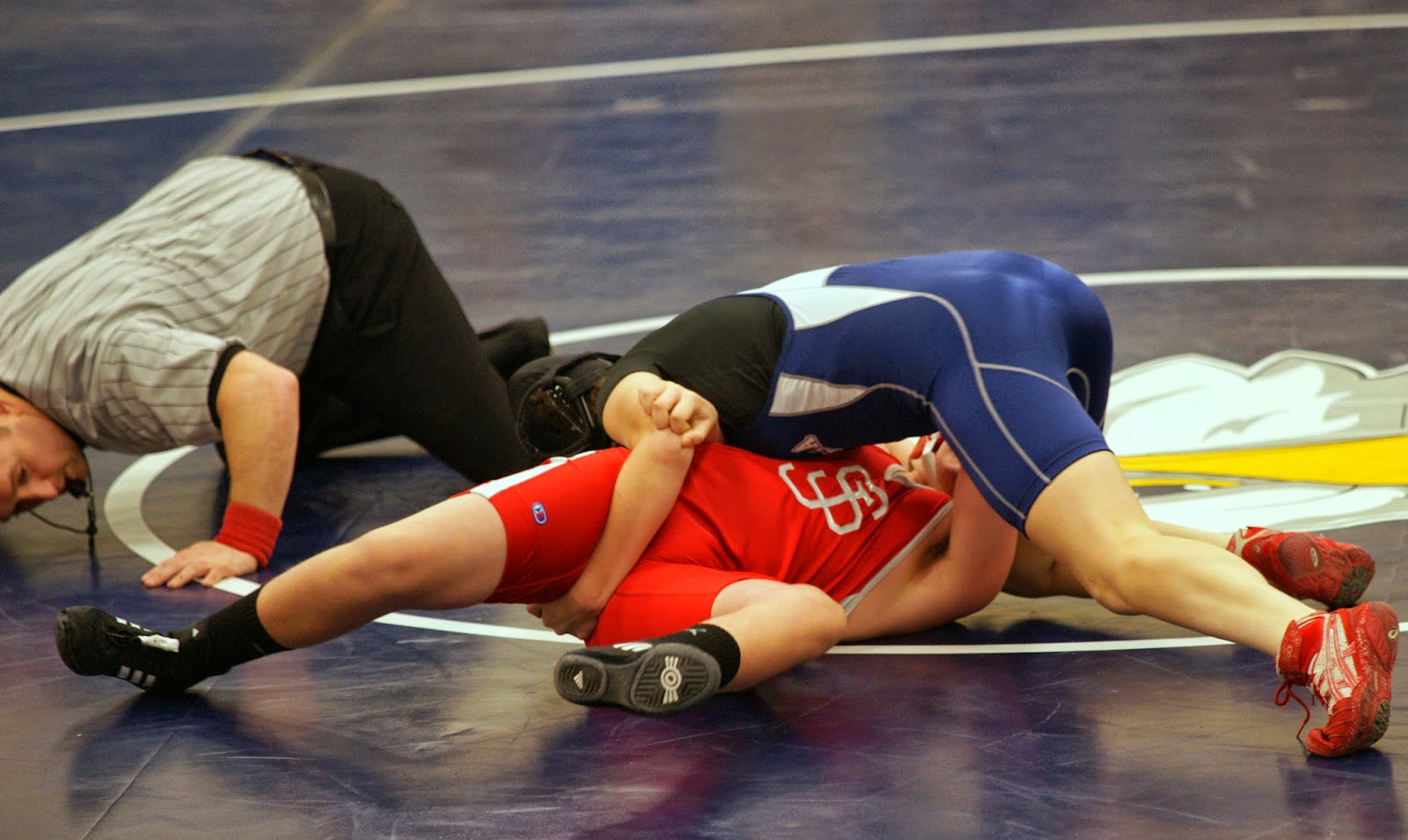 Men Wrestling Women she pins him!