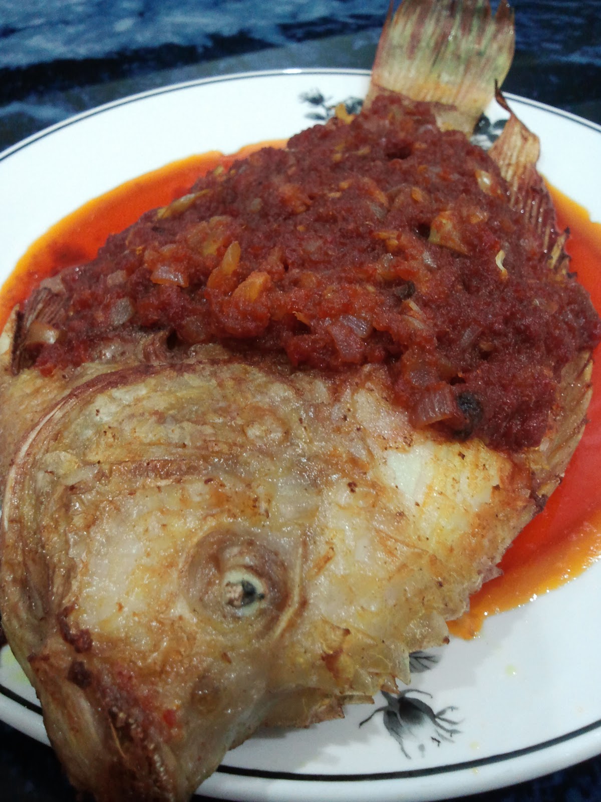 Tilapia Merah Goreng Berlada Fazian.Batrisyia