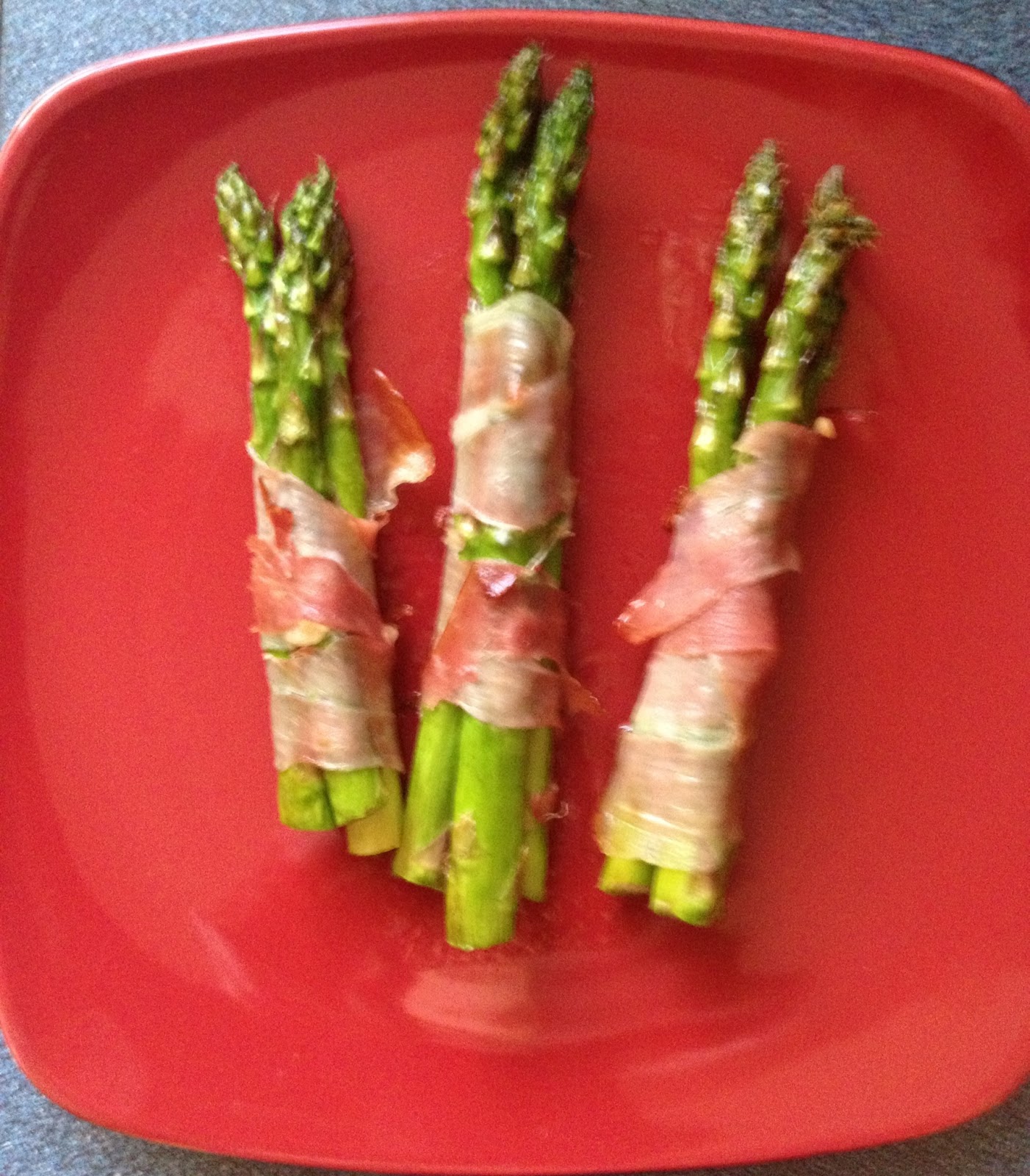 Kate's Keto Cookbook Prosciutto Wrapped Asparagus