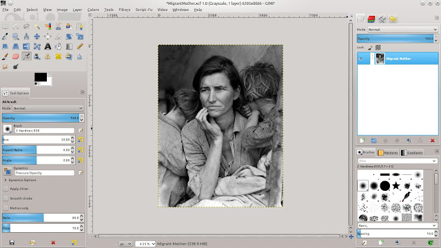 Use the Gimp to create color photos from black and white photos