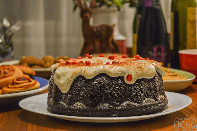 carob cake with ginger, spices and cream cheese gingerbread frosting