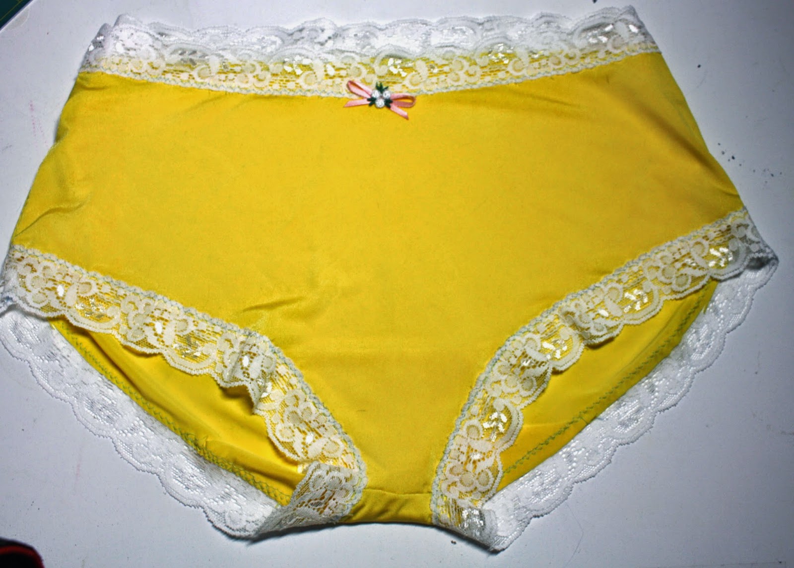 Tutorial On How To Make Thong Panty Without Overlock, DIY Thong