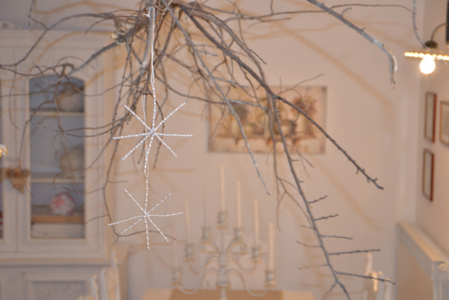 white christmas decorations