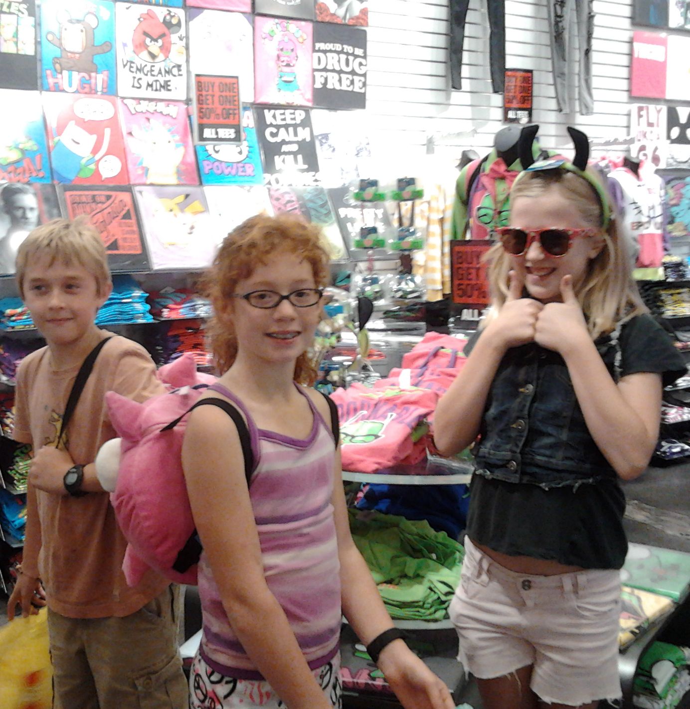 http://2.bp.blogspot.com/-i7n8kAjVbmU/Tlq7cBsVvyI/AAAAAAAABHE/vqTKlS3ijfs/s1600/MallRats.jpg