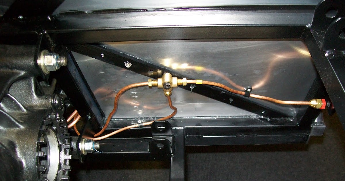 Phill`s Tiger Avon Build Diary Front brakes and brake pipes / splitter