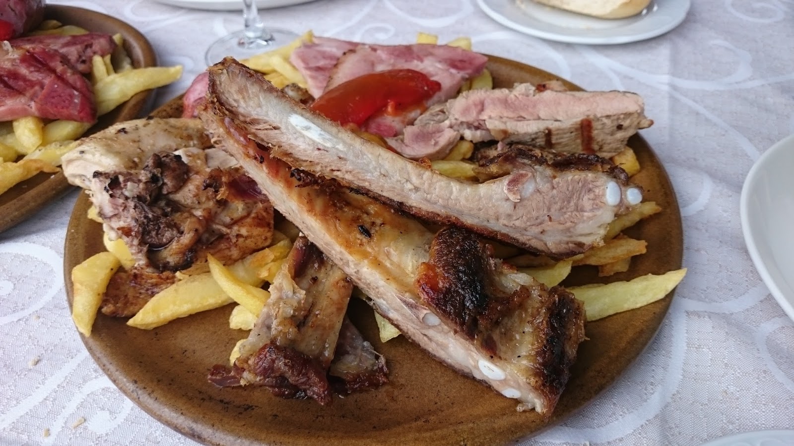 La Guía Mikikín Asador El Bosque