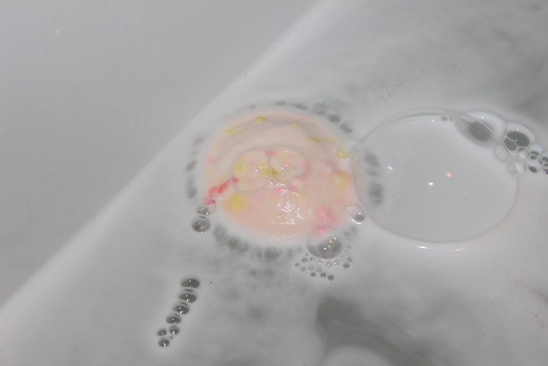 Pooches and Cream Dragon's Egg Bath Bomb from LUSH