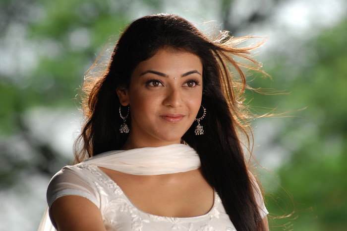 kajal agarwal in white salwar unseen pics