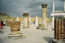 Tragedi Kota Pompeii 1 Tragedi Kota Pompeii