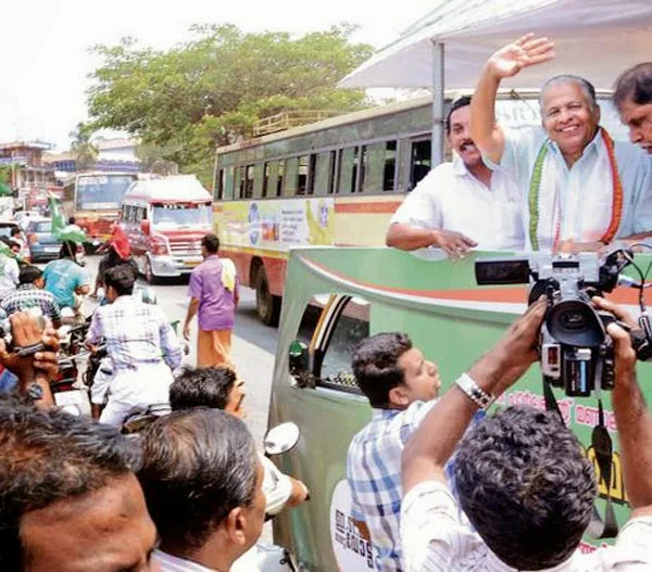 Thiruvananthapuram, Election-2014, Malappuram, Muslim, Congress, UDF, LDF, E.T Muhammed Basheer, Kerala, Oommen Chandy, LDF, Goverment, Ponnani, Lok Sabha, Vote