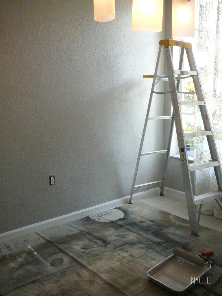 FOCAL POINT STYLING DIY HOW TO GRAY WASH WALLS