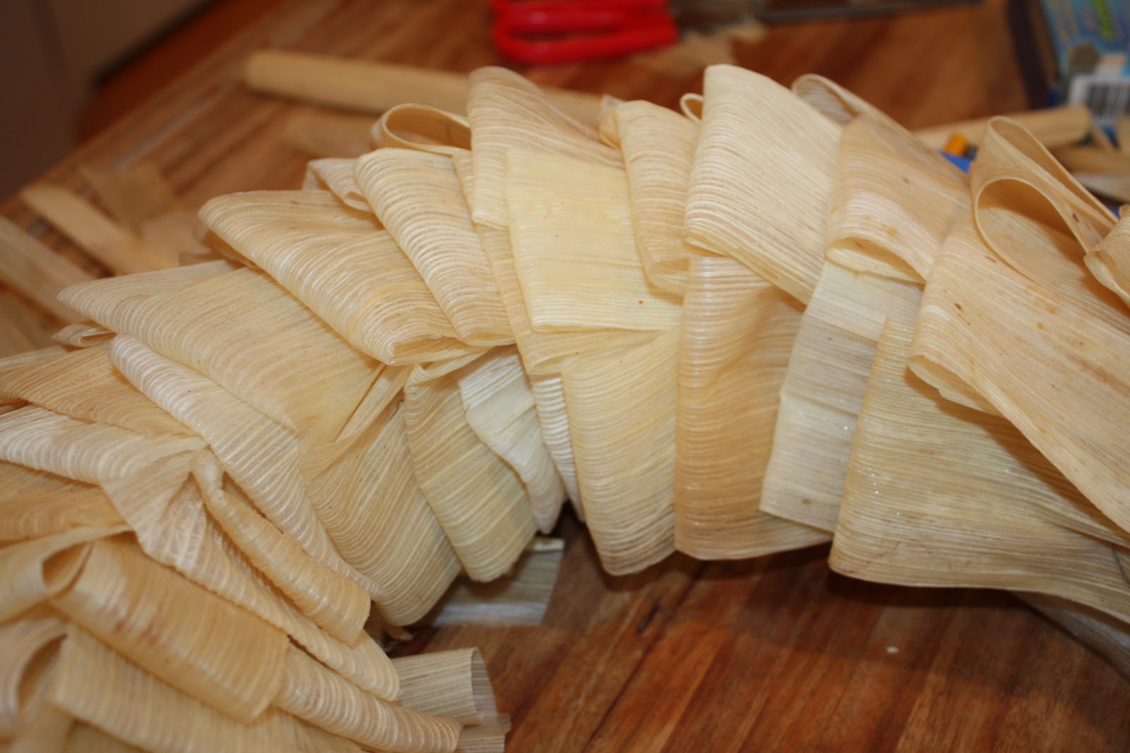 Corn Husk Wreath for LoveYourLifeFriday Karen Ehman