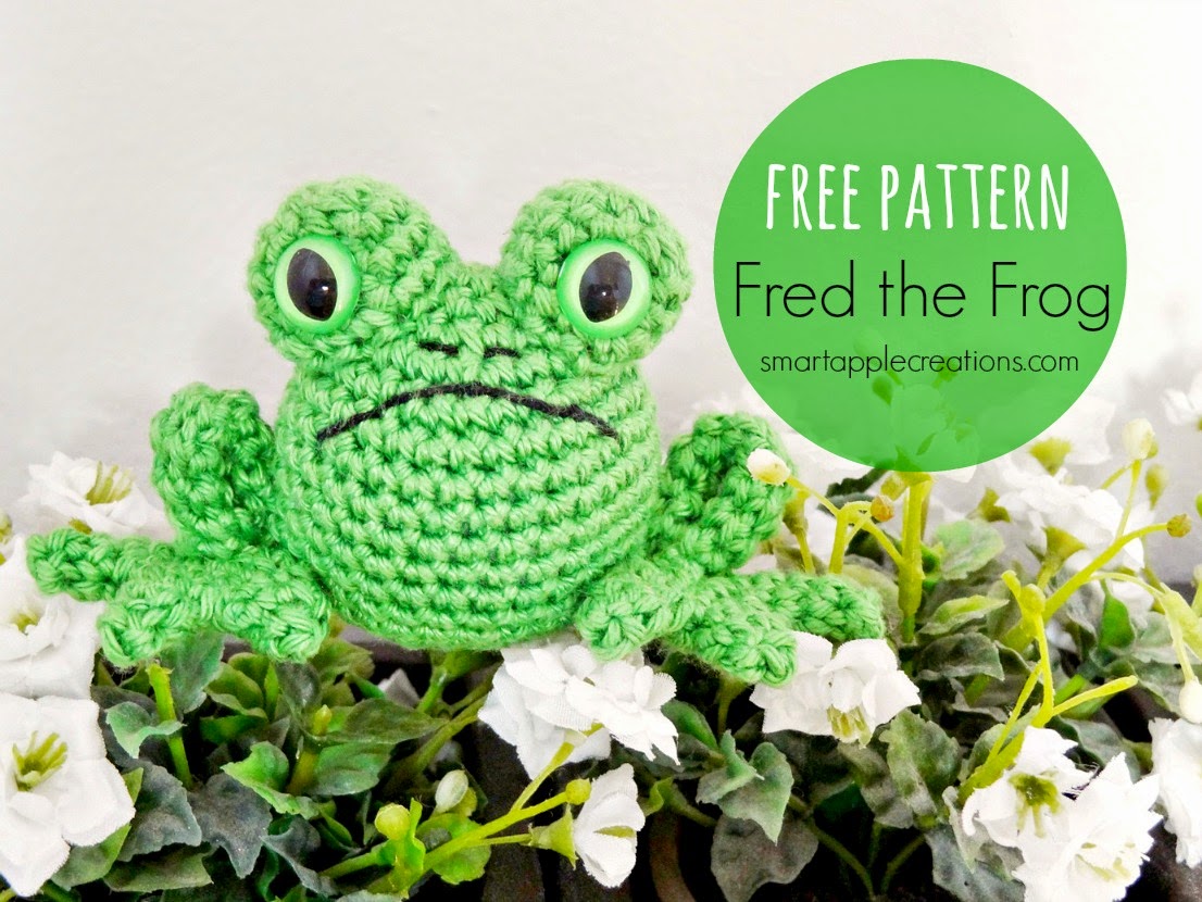 Smartapple Creations amigurumi and crochet Free pattern Fred the Frog