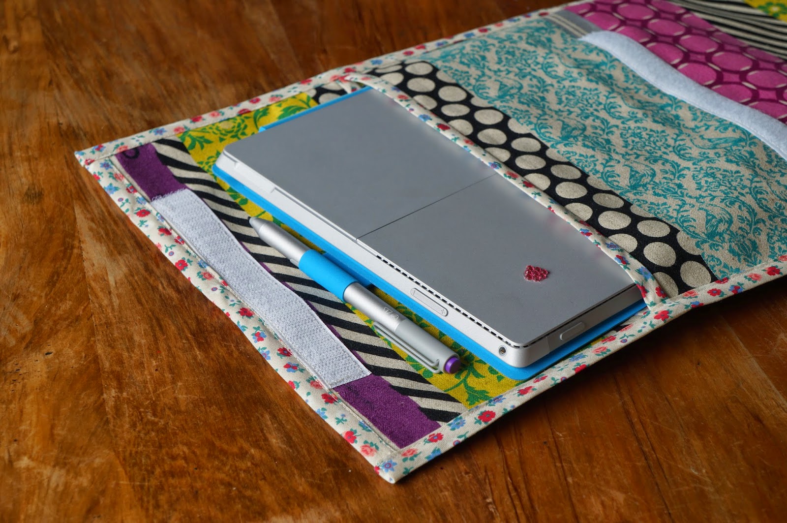 Crafty Cake Creative Make your own cute laptop or tablet bag