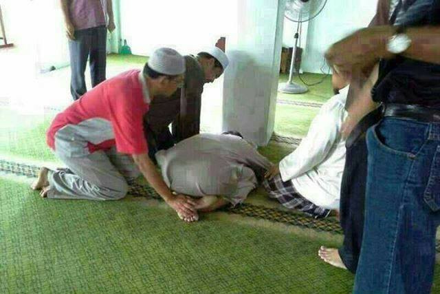 Meninggal saat Sedang Sujud