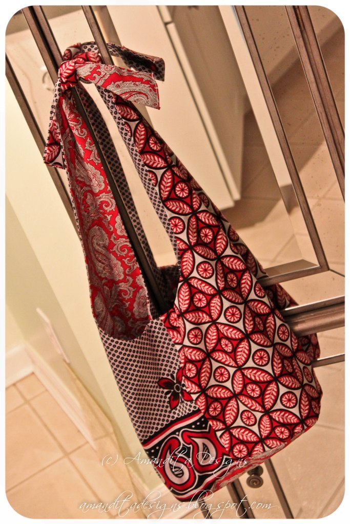 Amandita Designs: Reversible Hobo Bag Tutorial