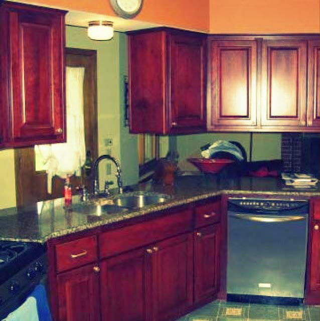 Inexpensive kitchen cabinet example