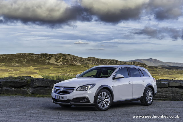 Vauxhall Insignia Country Tourer