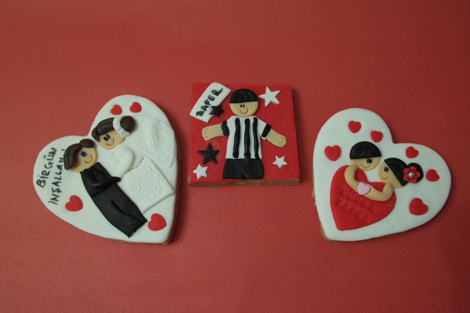 Yasemin Butik Kurabiye ve Pasta Kübra Hanım ve Zafer bey için tatlı