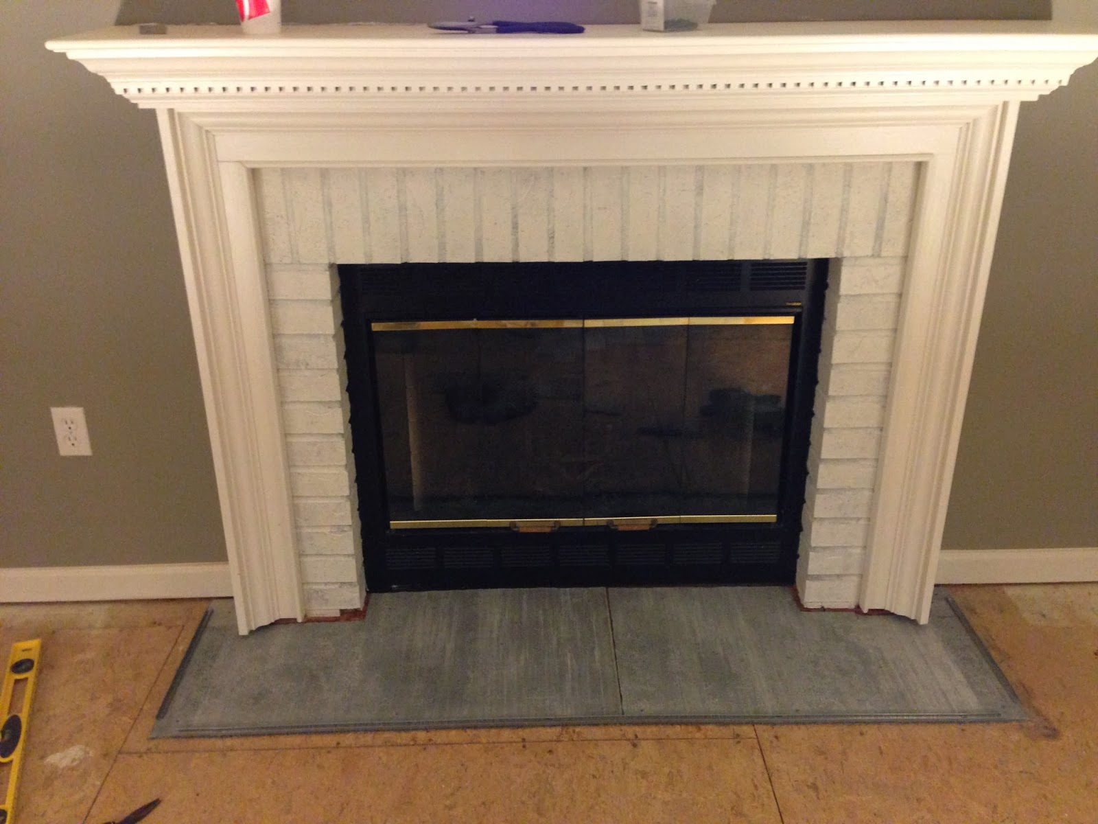 Chic meets Healthy FIREPLACE HEARTH PT. 1 HERRINGBONE MARBLE TILE HEARTH