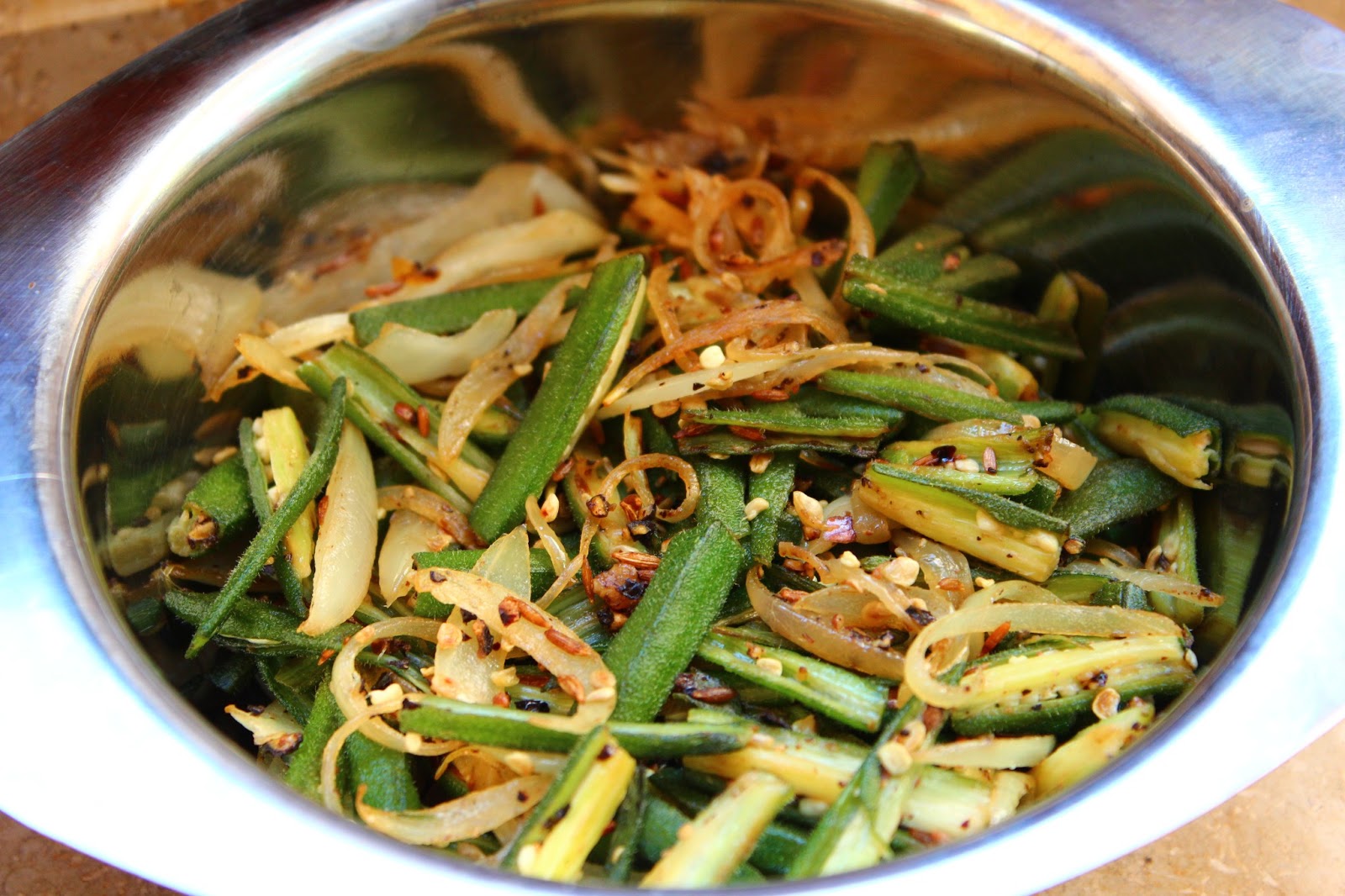 The Noisy Kitchen Okra Pepper fry Vendakkai fry