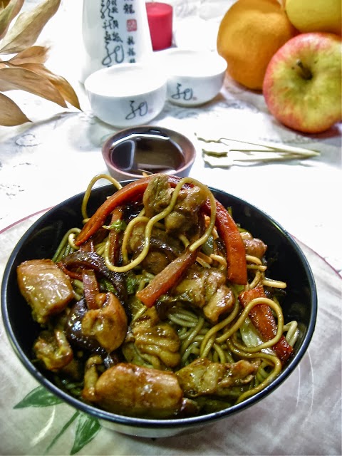 Fideos Chinos Con Pollo
