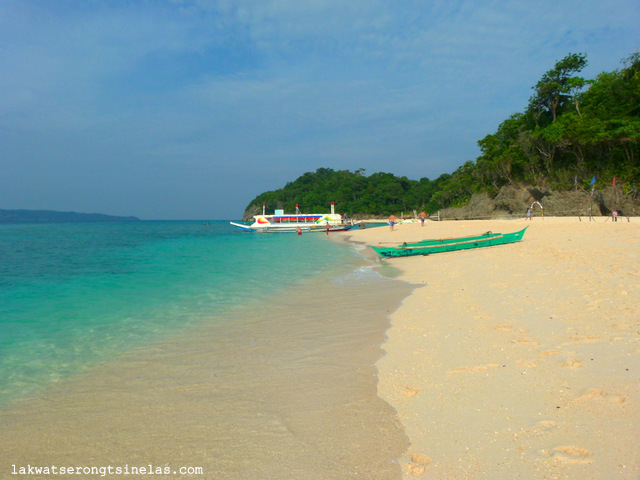 PUKA BEACH OF BORACAY ISLAND PUKA BEACH OF BORACAY ISLAND
