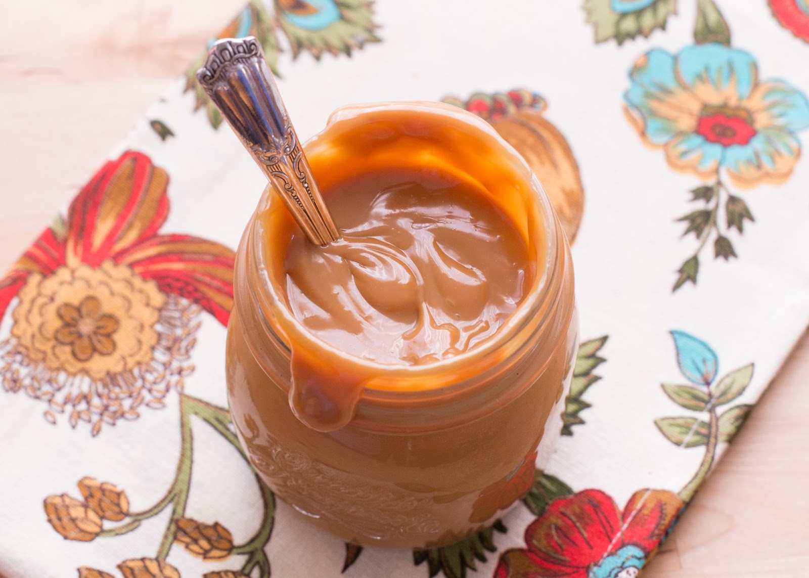Barefeet In The Kitchen EASY CrockPot Dulce De Leche