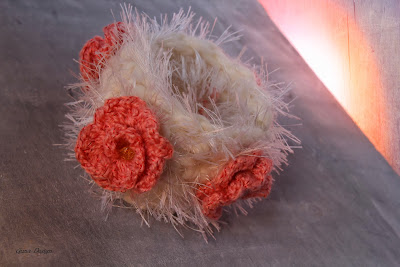gunadesign Crochet Bangle Wrist Warmer Winter Roses