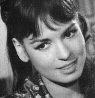 Opening to Super 8 2011 DVD - YouTube