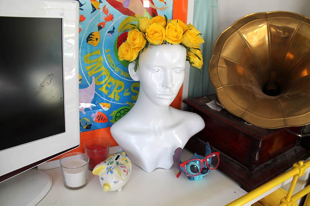 DIY Mannequin head vase
