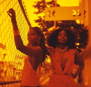 Natural In Nashville Roots N Rhythm Girl Next Door By Musiq